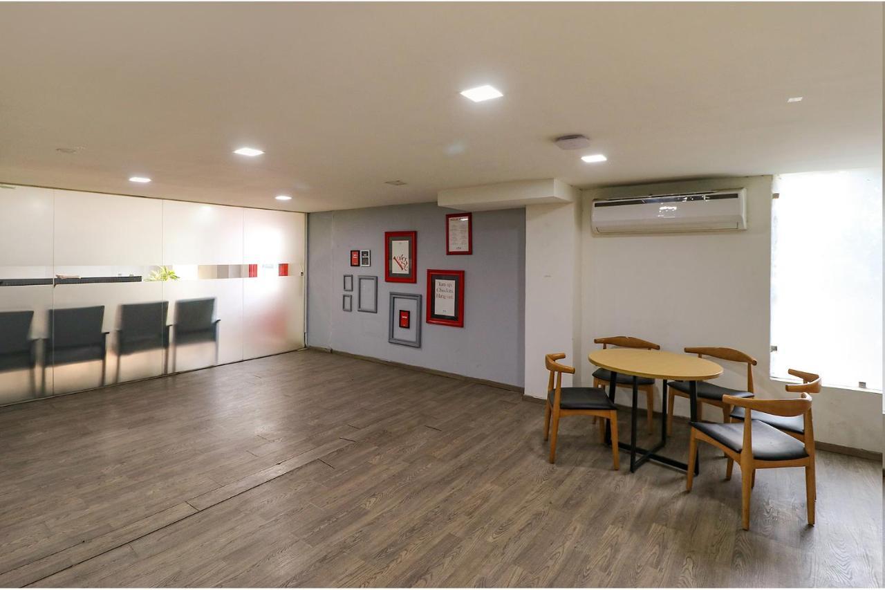 Fabhotel The Chaitanyas Rohini Sec 18 Delhi  Eksteriør bilde