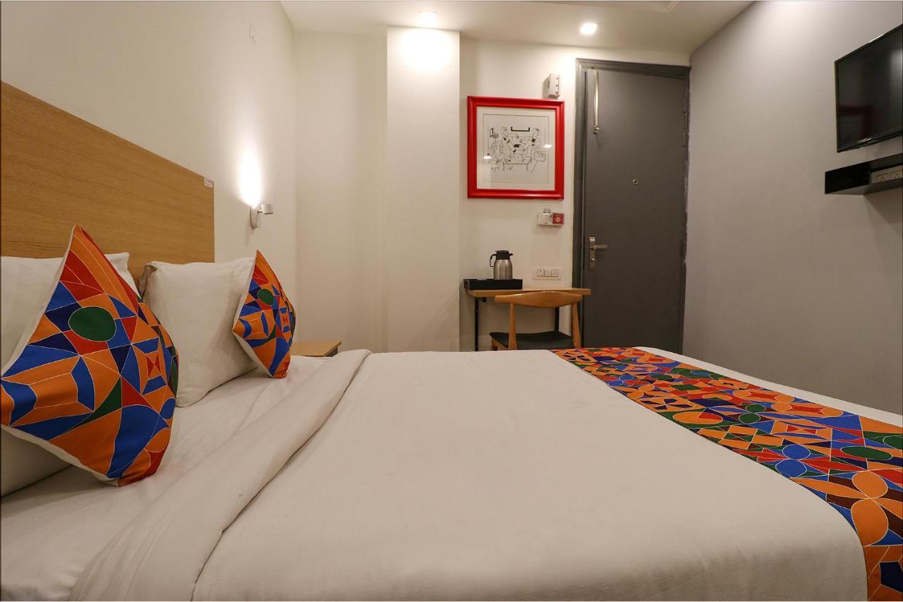 Fabhotel The Chaitanyas Rohini Sec 18 Delhi  Eksteriør bilde